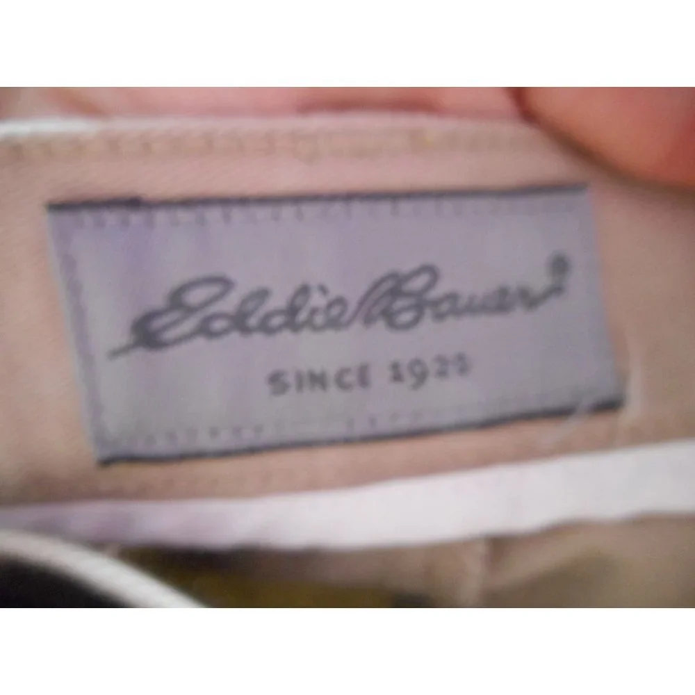 Vintage Eddie Bauer Sz 33W darker beige Pleated front 100% cotton chino pants - Picture 3 of 6